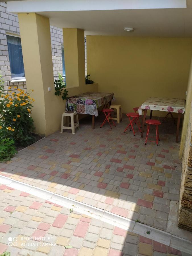 Small Guest House Lazurne Exterior foto