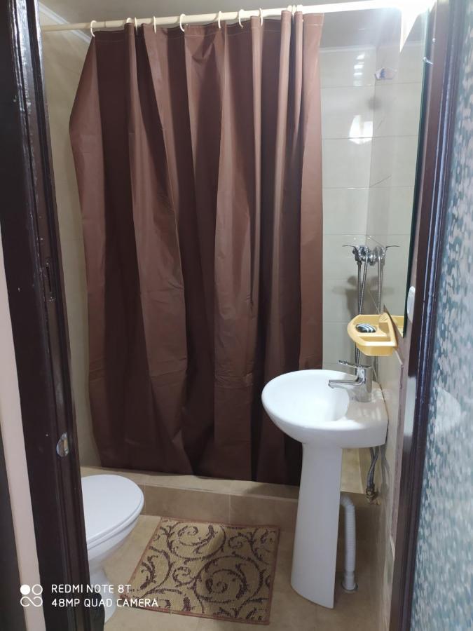 Small Guest House Lazurne Exterior foto