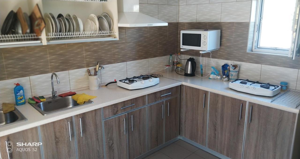 Small Guest House Lazurne Exterior foto