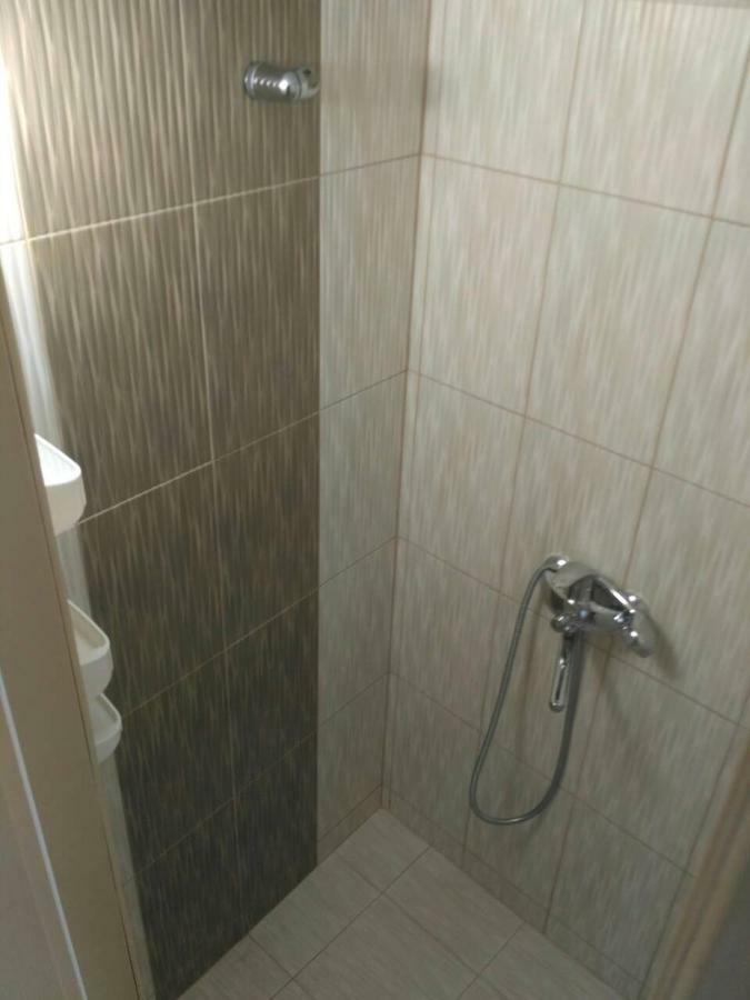 Small Guest House Lazurne Exterior foto